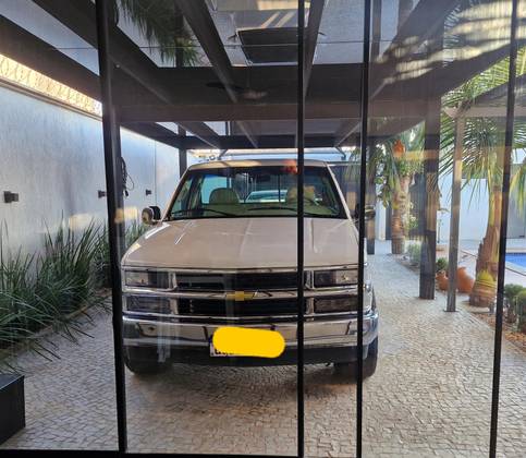 CHEVROLET SILVERADO 4.2 CONQUEST HD 4X2 CS 18V TURBO INTERCOOLER DIESEL 2P MANUAL CHEVROLET SILVERADO 4.2 CONQUEST HD 4X2 CS 18V TURBO INTERCOOLER DIESEL 2P MANUAL